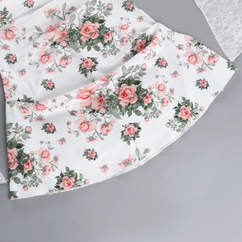 Floral mini dress with lace decoration - Sigal