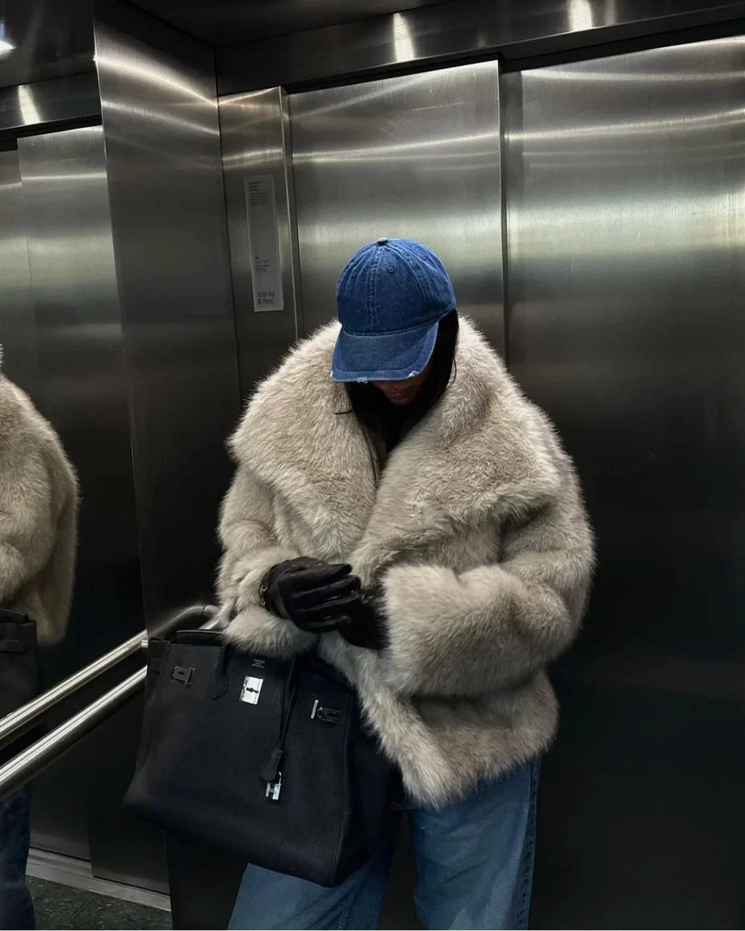 Fur Coat - Riri