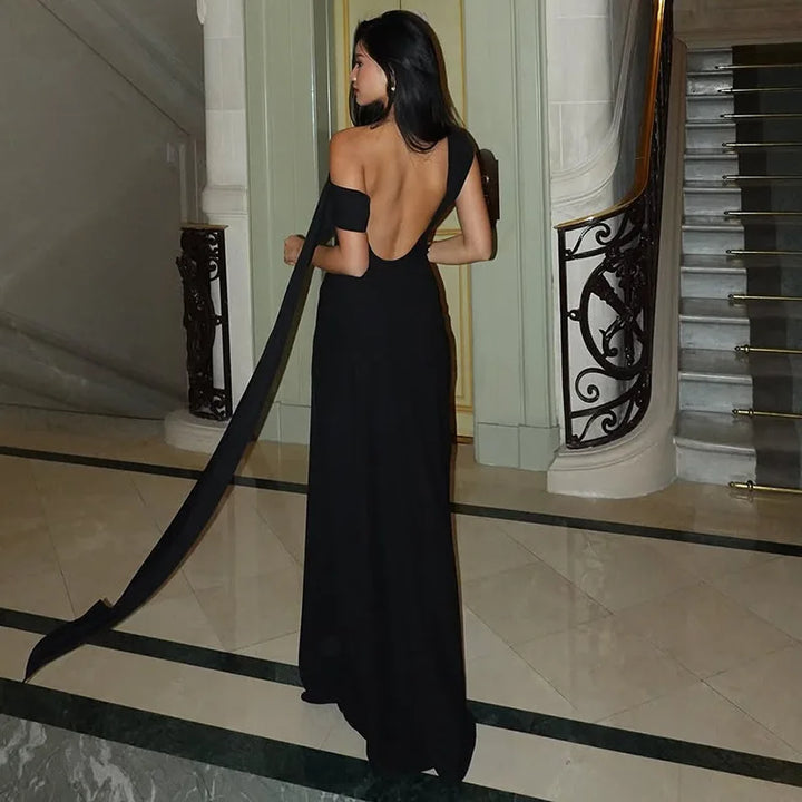 Elegant evening maxi dress with open back and train decoration - Ataret