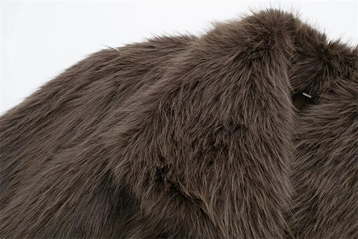 Fur Coat - Riri