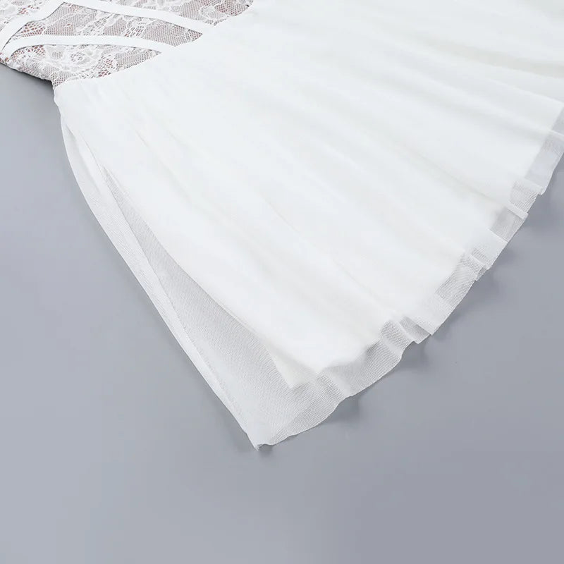 Balloon mini dress with off-shoulder lace trim - Fudge