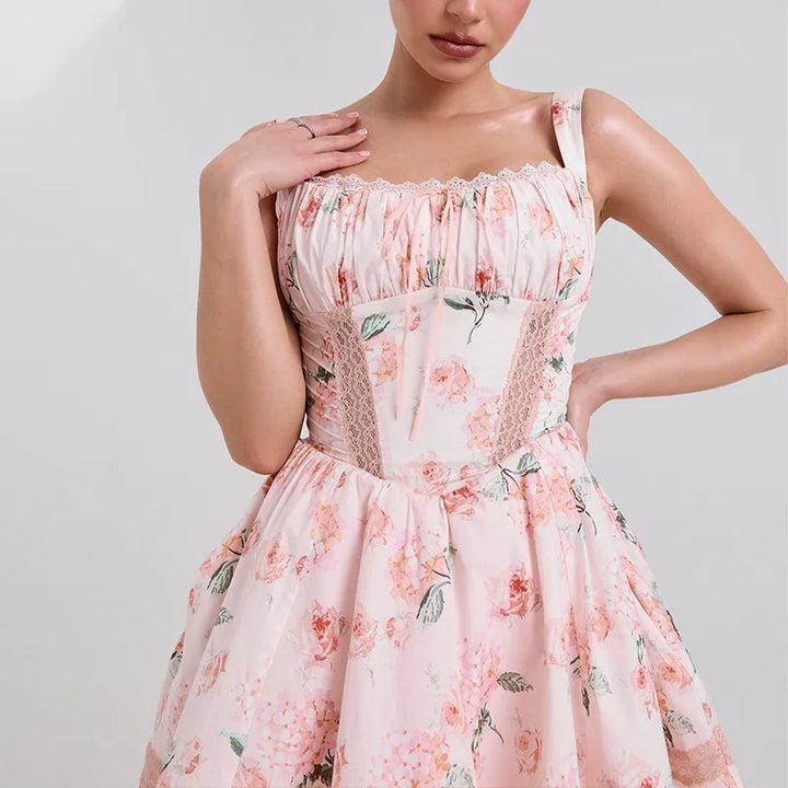 Floral mini dress with lace trim in a rustic A-line design - Himana