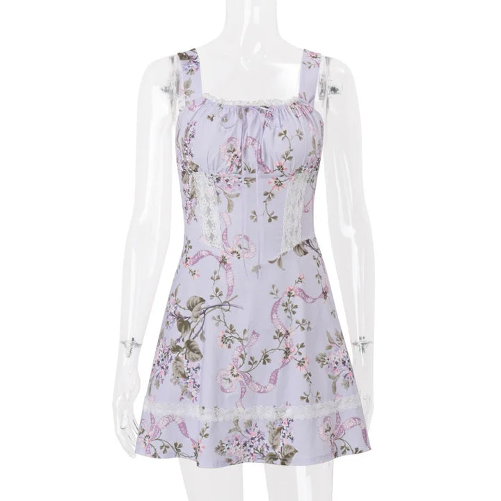 Floral mini dress with lace trim in a rustic A-line design - Himana