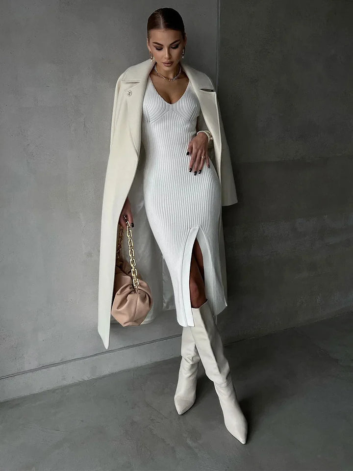 Knitted midi dress with slit - London