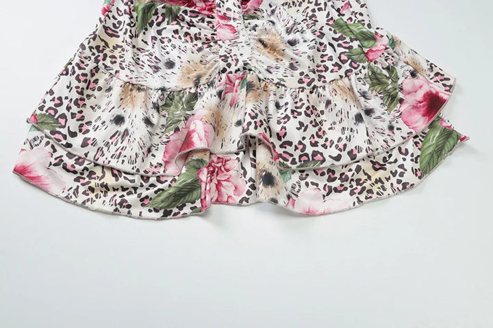 Mini dress with leopard print collar and floral decoration, open back - Chili