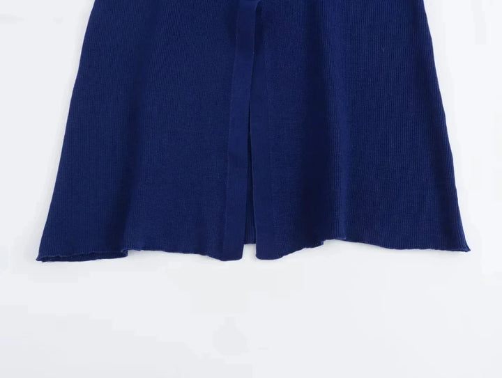 Elegant Knitted Midi Dress with Button Decoration and Small Slit - Pierre