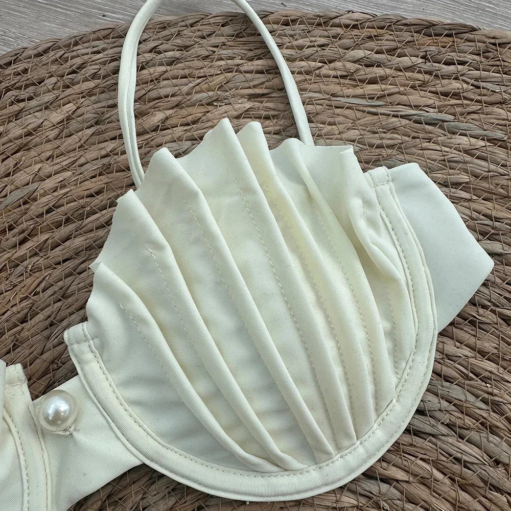 Low-Rise Bikini with Shell Design - Ursula