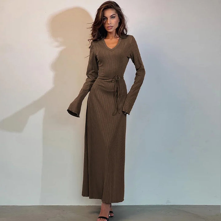 Knitted maxi dress with elegant look - Tula