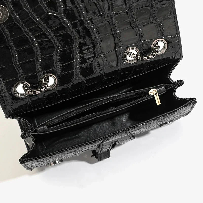 תיק דמוי עור נצנצים בעיצוב D