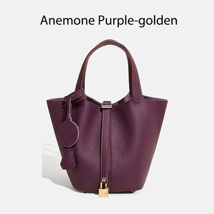Leather bag with classic design