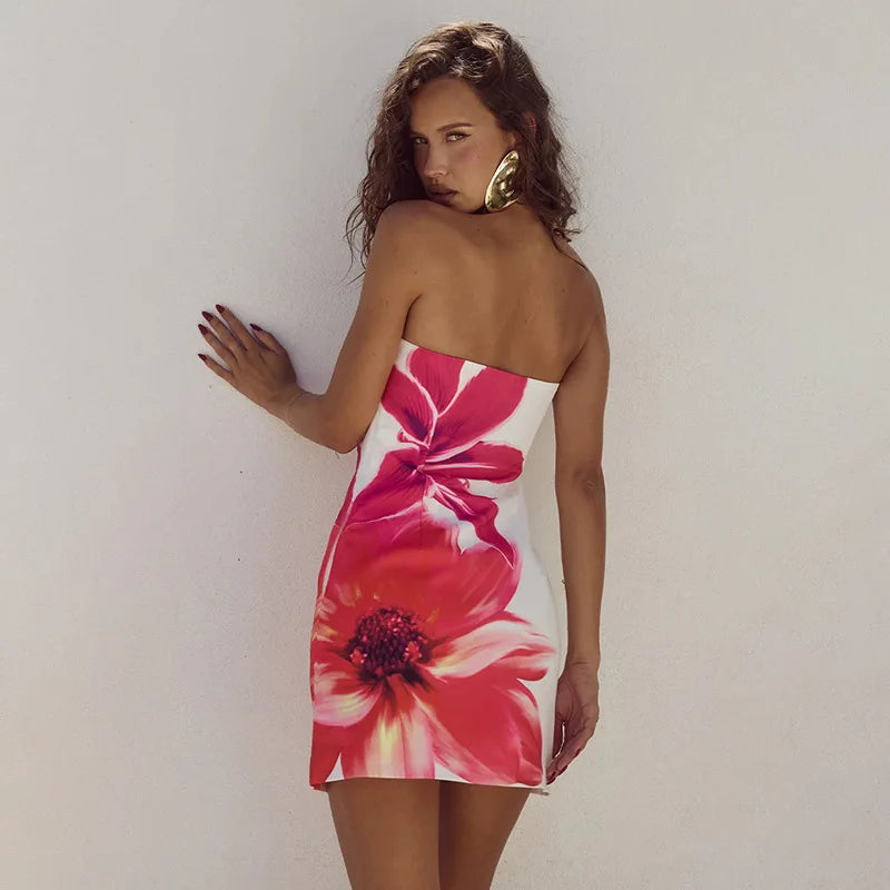 Strapless mini dress with floral print detail - Shay Lee
