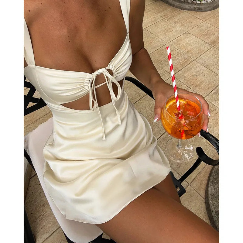 Mini Dress with Tie and Open Back - Alaya