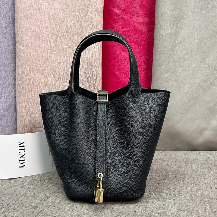 Leather bag with classic design