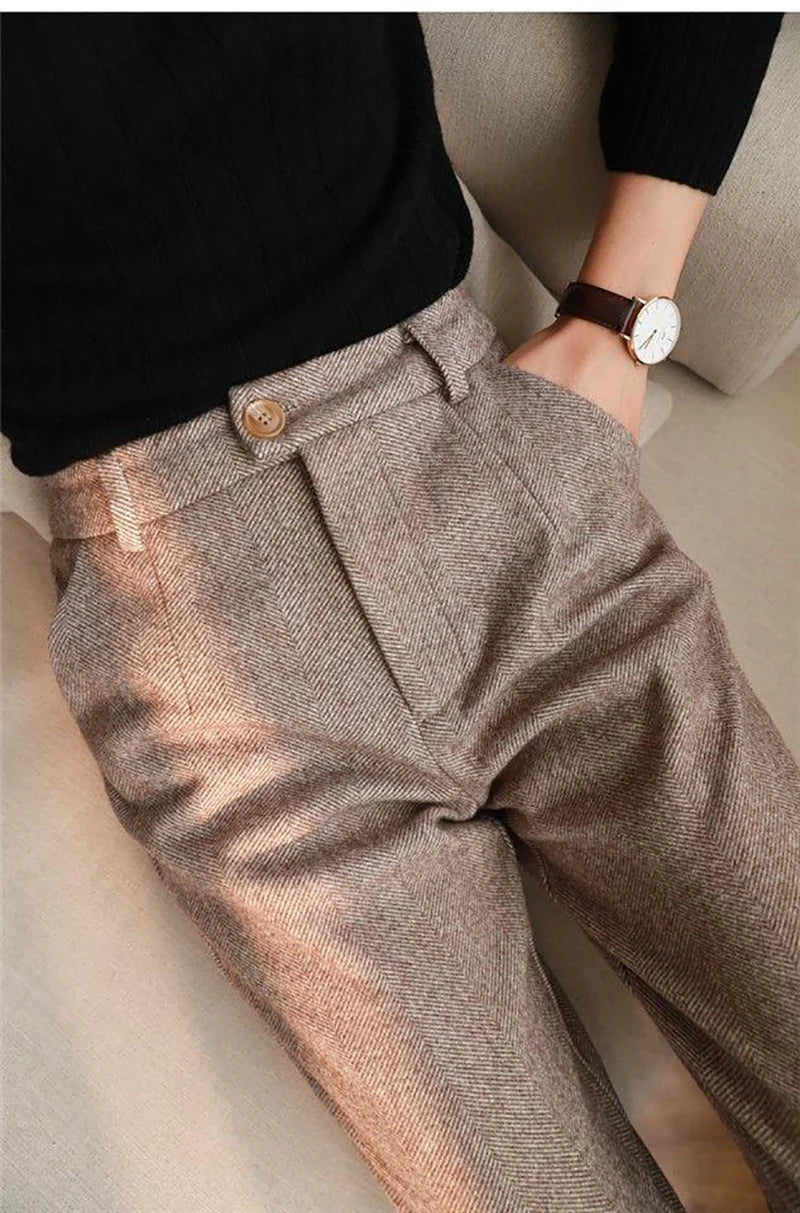 Wool pencil pants