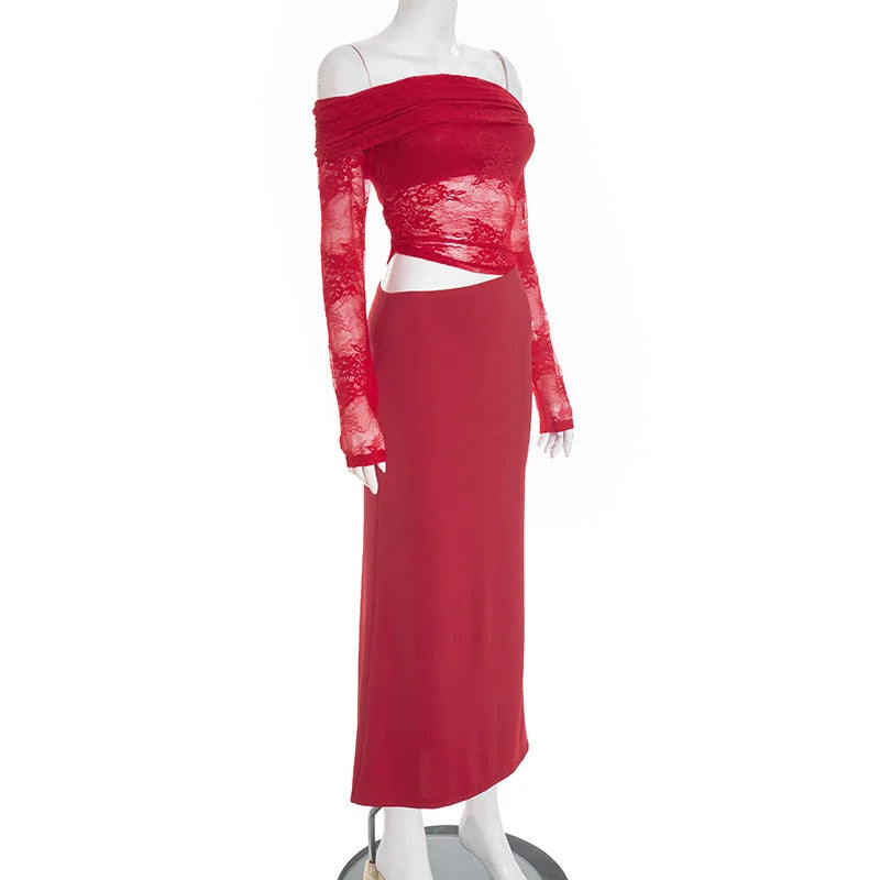 Maxi off-shoulder dress with lace and neckline design - LOLA