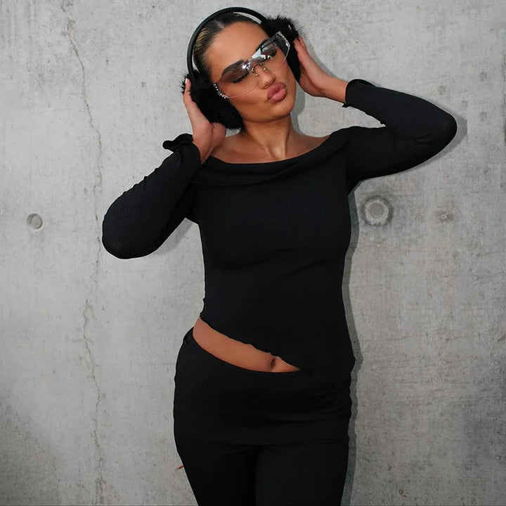 Two-piece knitted set with asymmetrical off-shoulder top and long pants - ROZIE