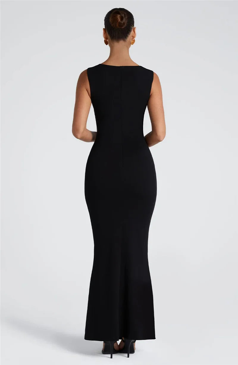 Fitted and Flattering Maxi Dress - Miller