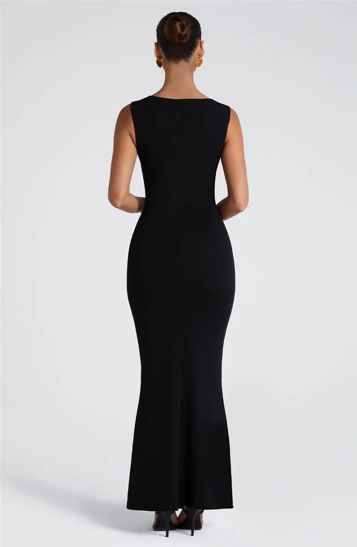 Fitted and Flattering Maxi Dress - Miller