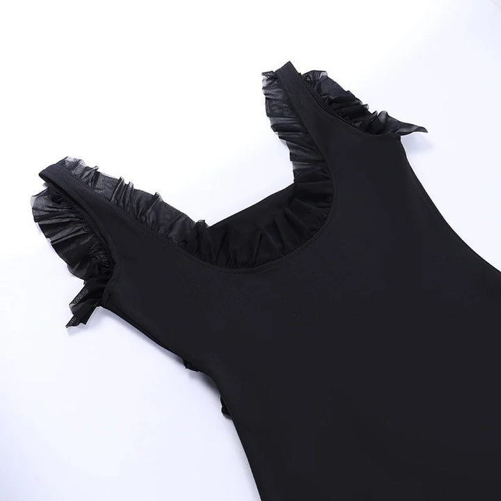 Maxi dress with ruffle decoration and slit design - Yahelia