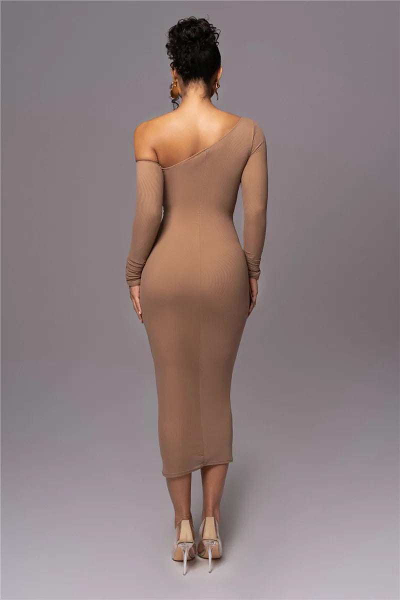 Midi ruched dress with asymmetrical neckline - LOV