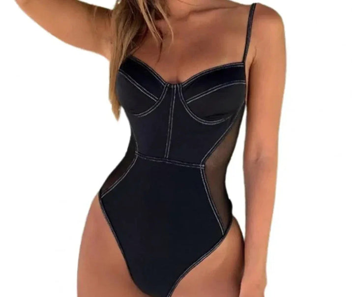 One-Piece Swimsuit with Contouring and Waist-Slimming Outline Design - Alexa