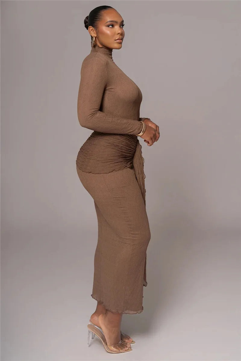 Maxi dress with ruching, tie decoration, and turtleneck collar - Halsey