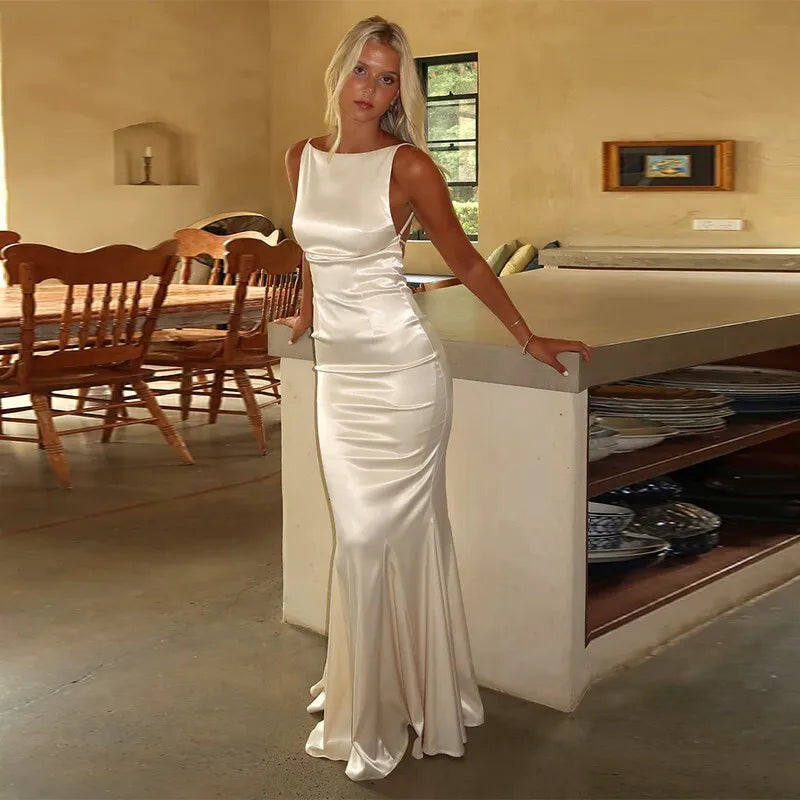 Maxi satin dress with open back - Rain