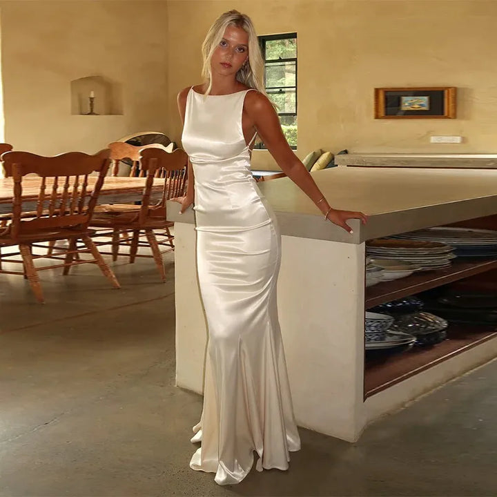 Maxi satin dress with open back - Rain