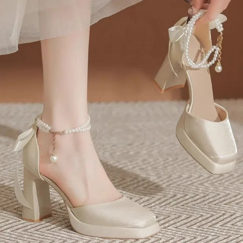Velvet High Heels with Pearl and Bow Decoration - Vita