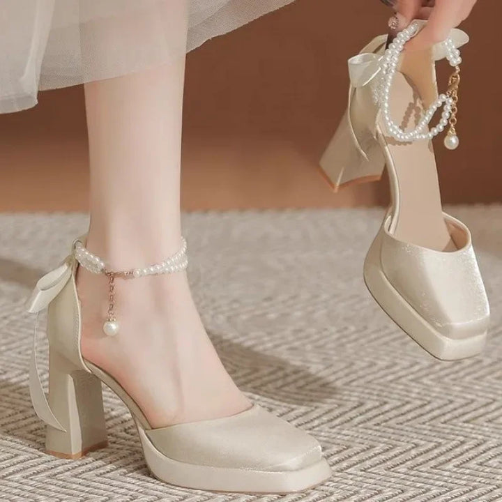 Velvet High Heels with Pearl and Bow Decoration - Vita