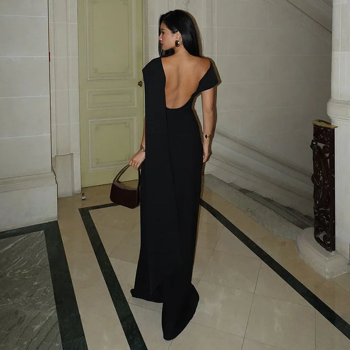 Elegant evening maxi dress with open back and train decoration - Ataret