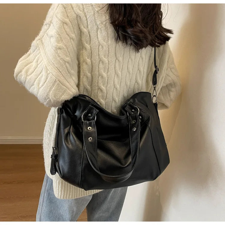 תיק דמוי עור בעיצוב רטרו