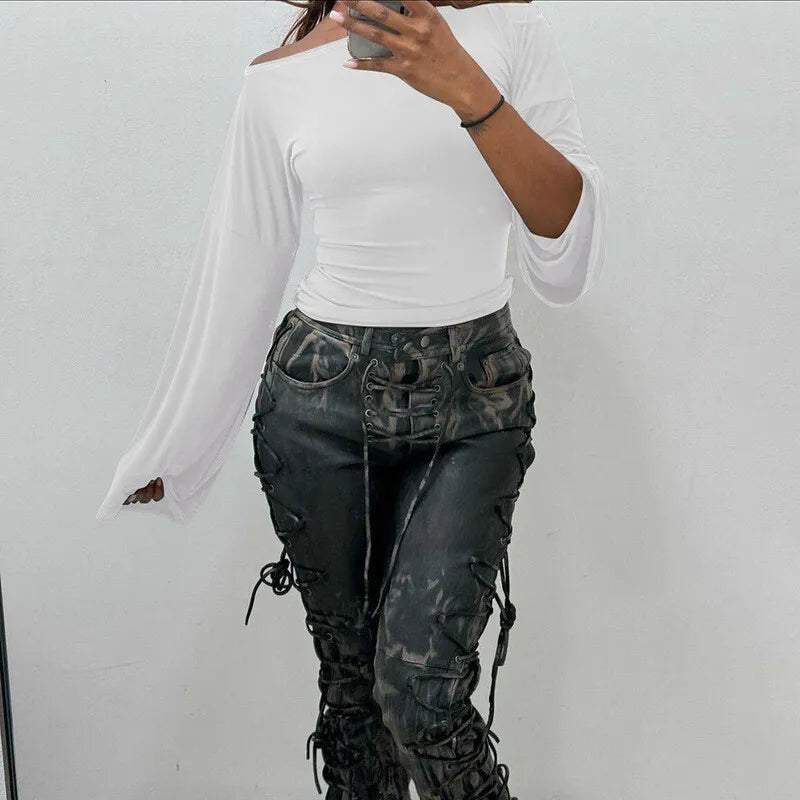 Two-piece set with three-quarter leggings with tie design and bell sleeve top - Candy