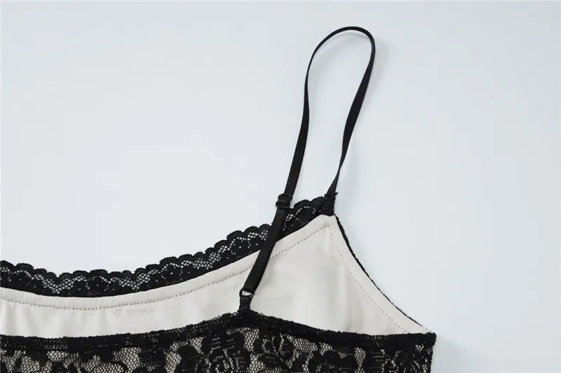 Lace Maxi Dress - Shi Lin