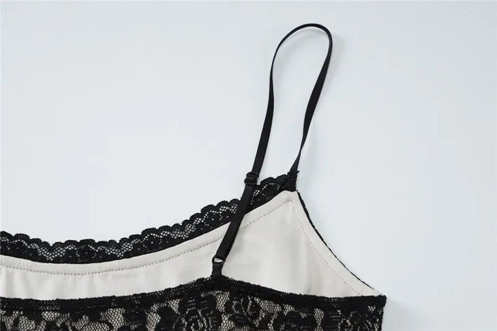 Lace Maxi Dress - Shi Lin