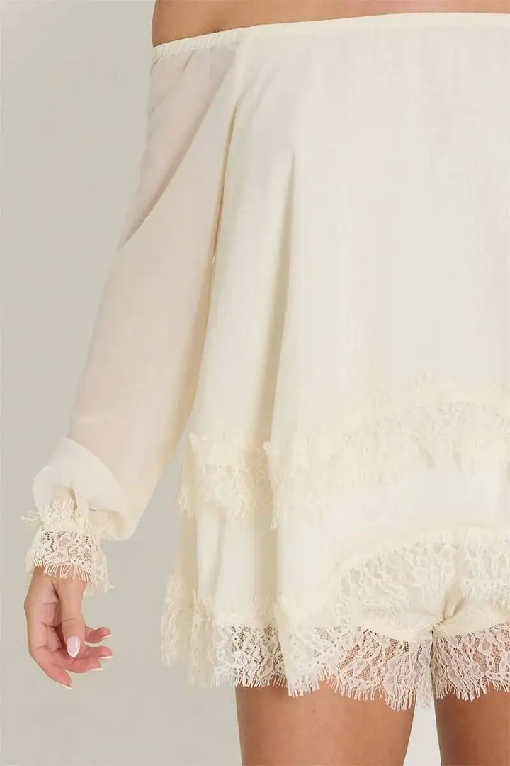 Off-the-shoulder mini dress with lace trim and matching shorts - Mali