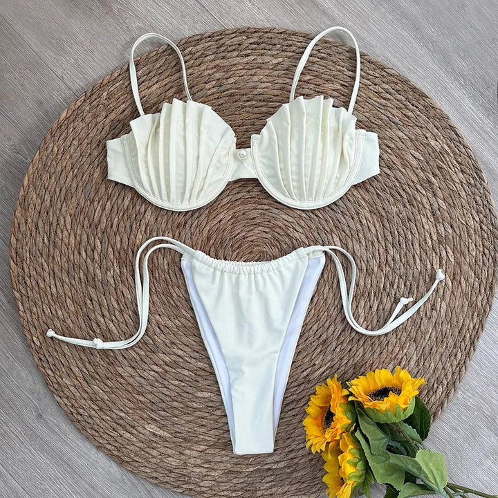 Low-Rise Bikini with Shell Design - Ursula