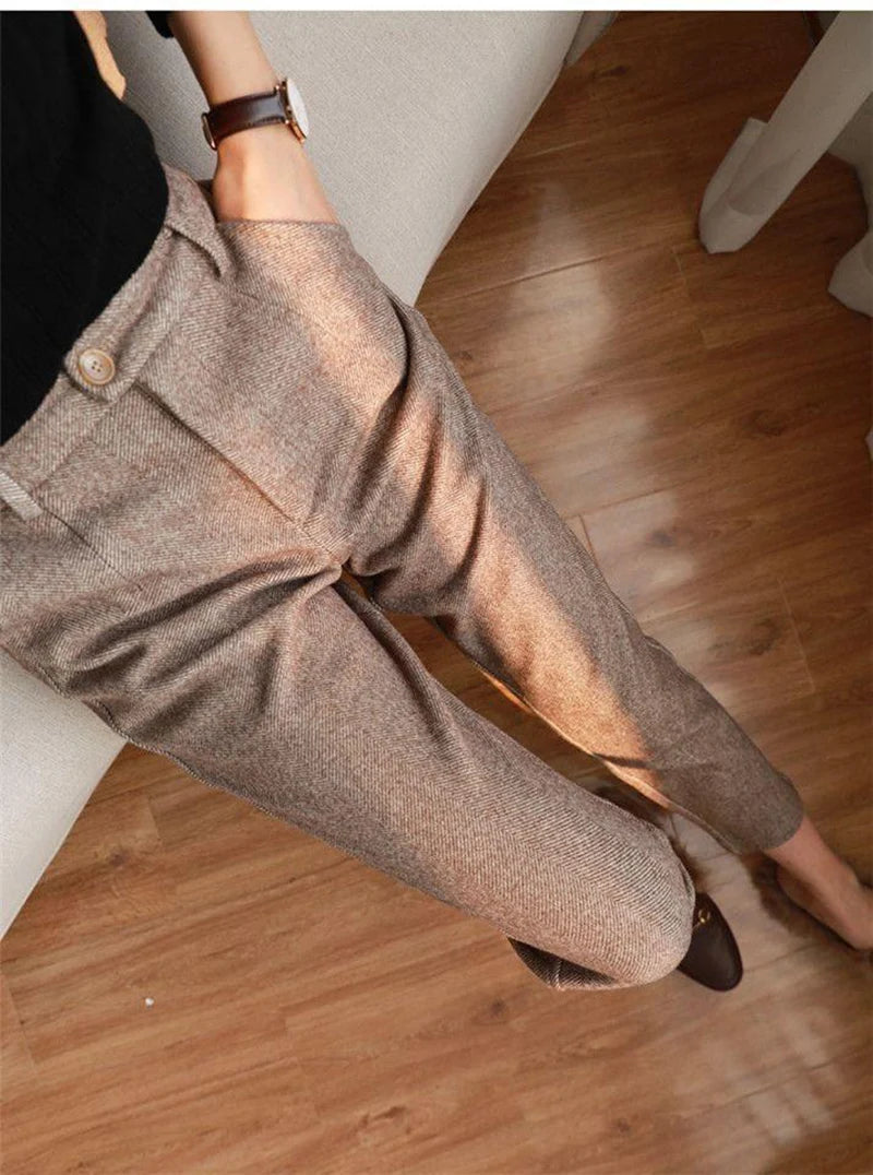 Wool pencil pants