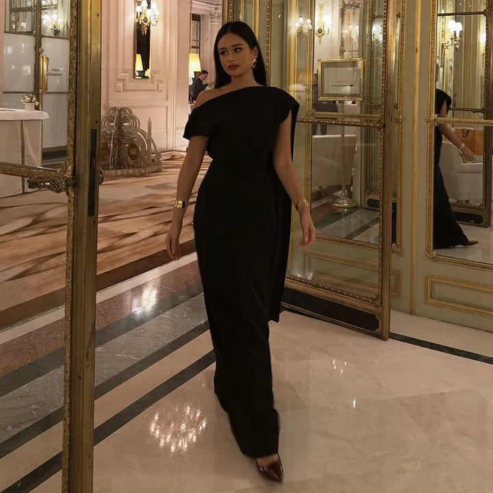 Elegant evening maxi dress with open back and train decoration - Ataret