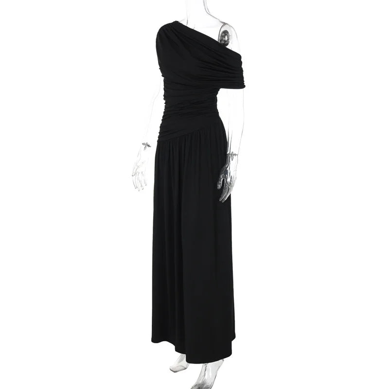 Elegant maxi pleated dress with one shoulder exposed - Maylin