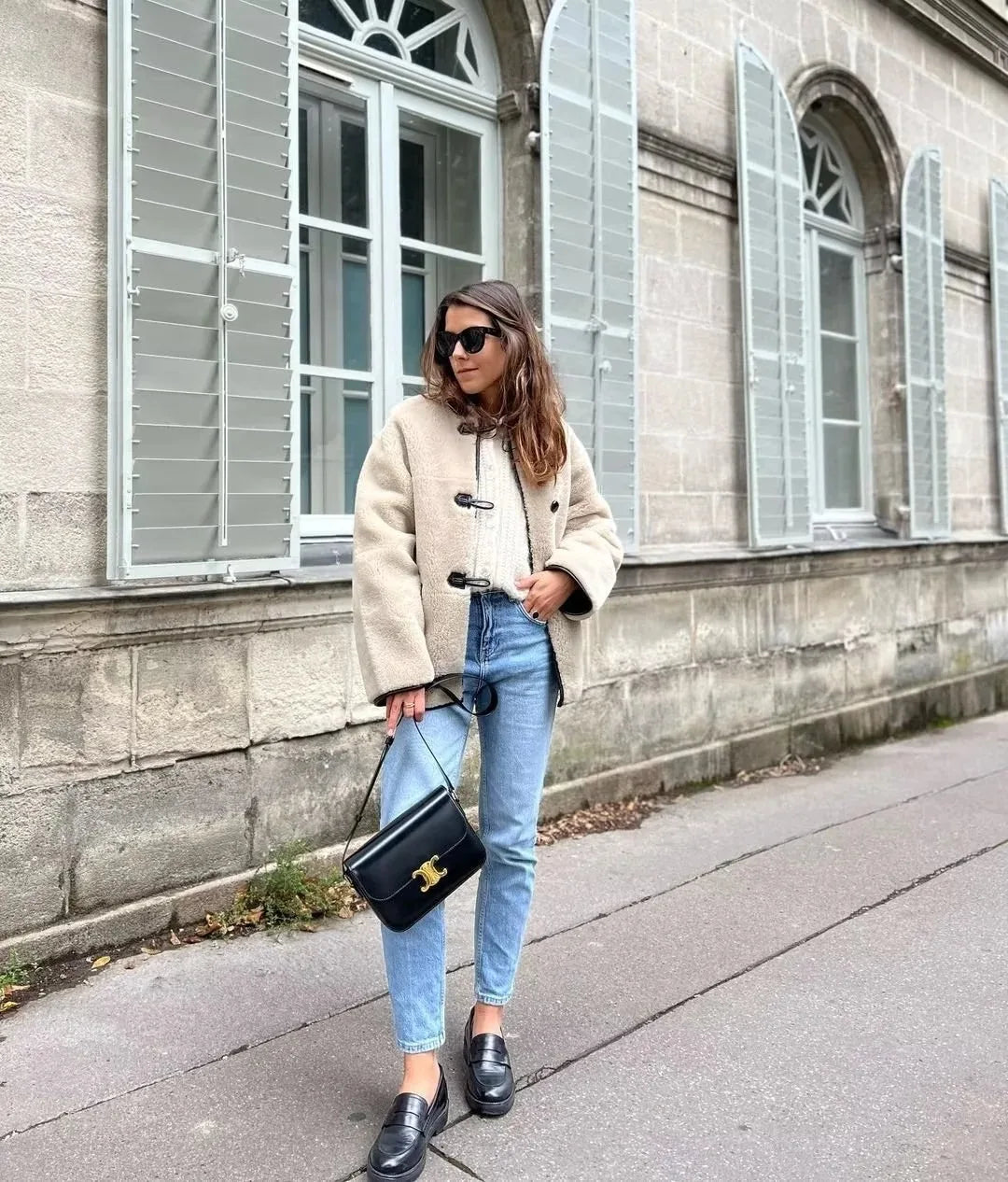 Wool Coat with Fur and Button Closure in Vintage Design - Yan