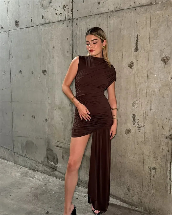 Mini dress with ruching and asymmetrical design decorated with a train - Jay