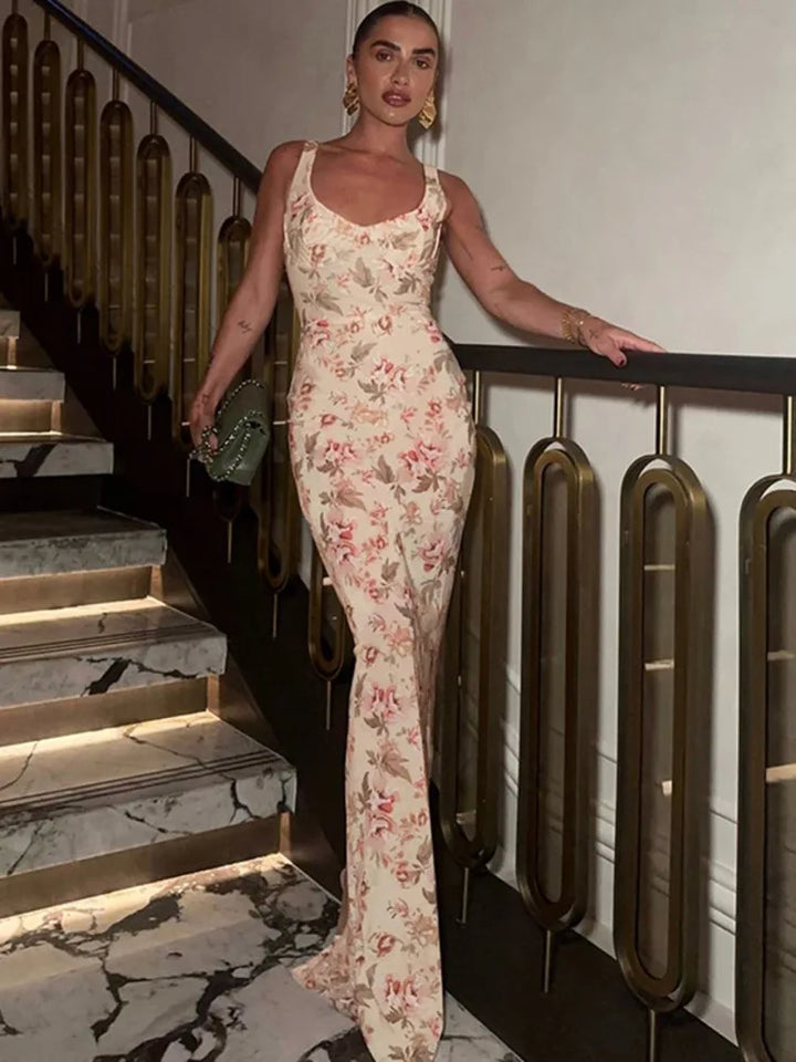 Fitted floral maxi dress with open back - Felicia