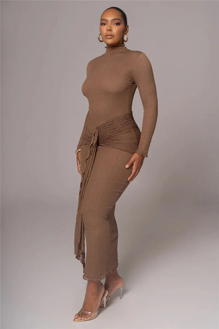 Maxi dress with ruching, tie decoration, and turtleneck collar - Halsey