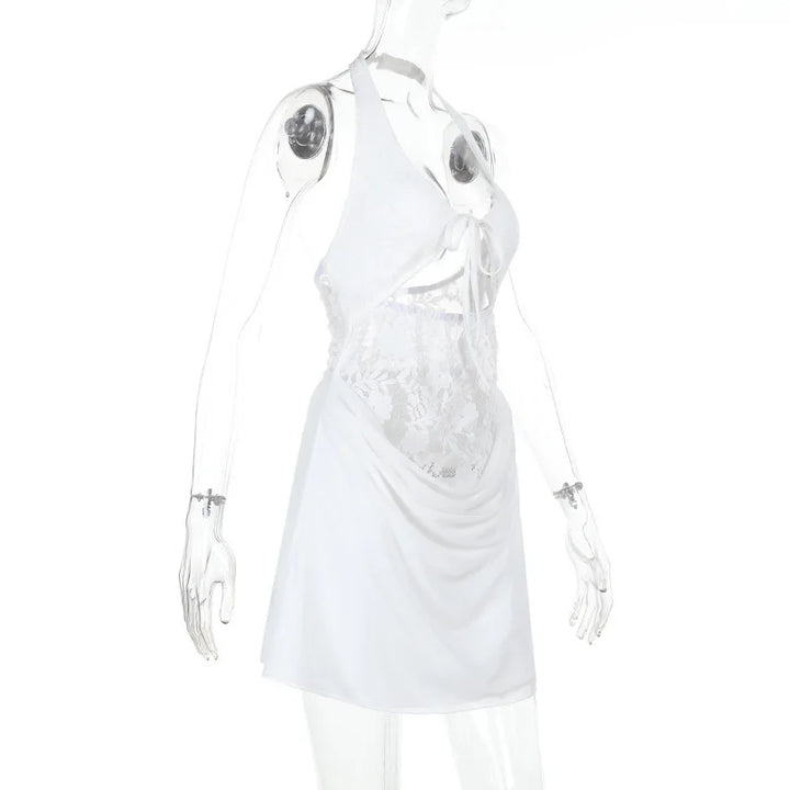 Mini dress with lace trim and open back - Yaz