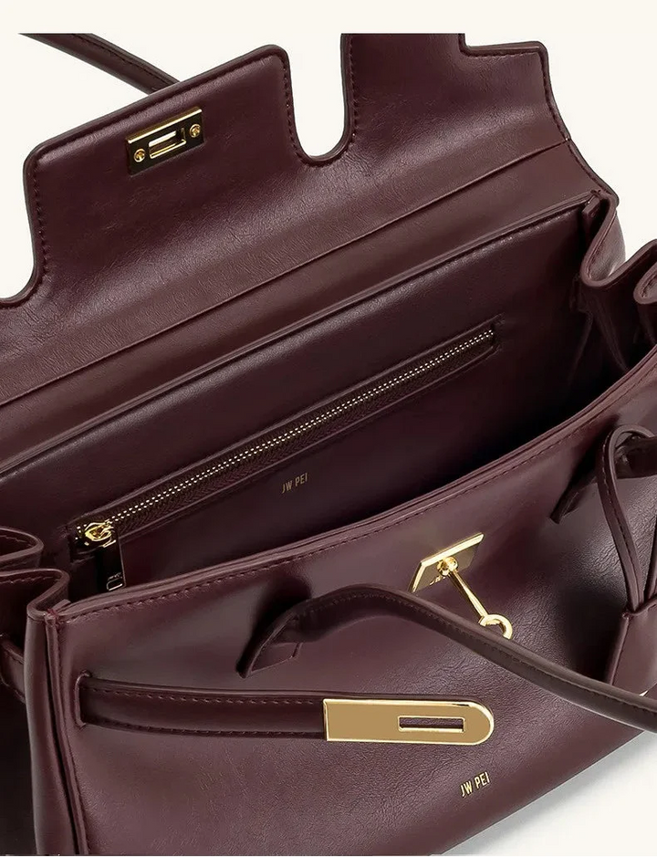 תיק עור בעיצוב יוקרתי