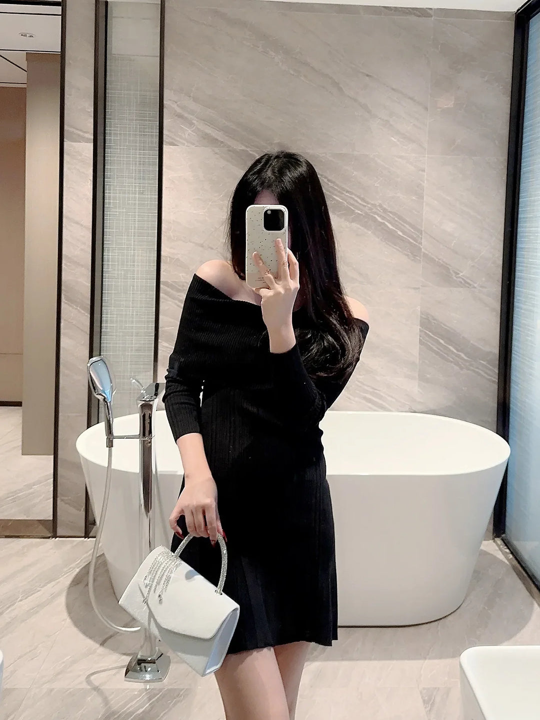 תיק קטיפה בעיצוב יהלומים