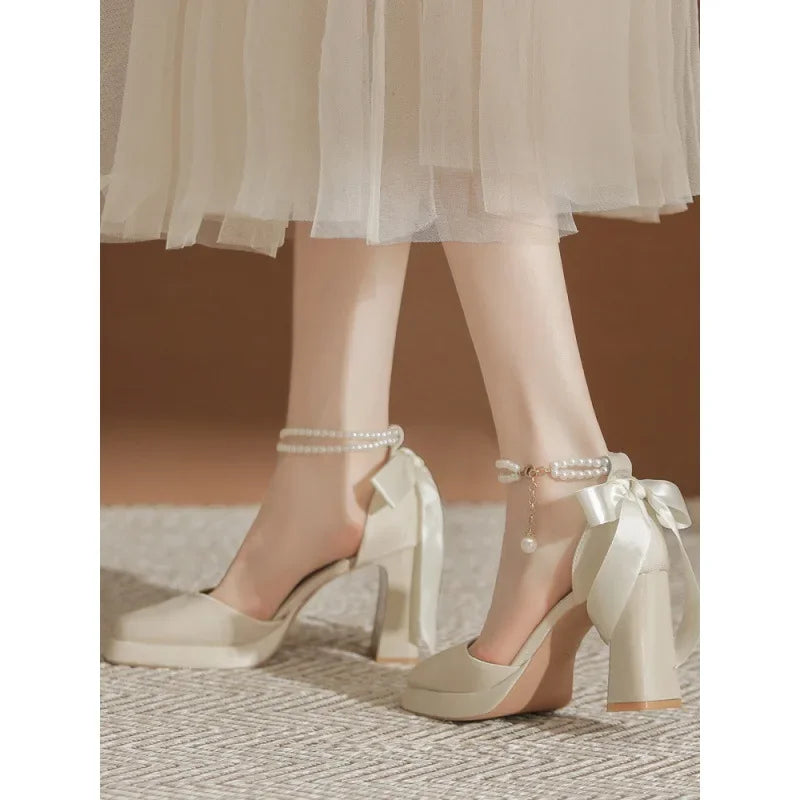 Velvet High Heels with Pearl and Bow Decoration - Vita