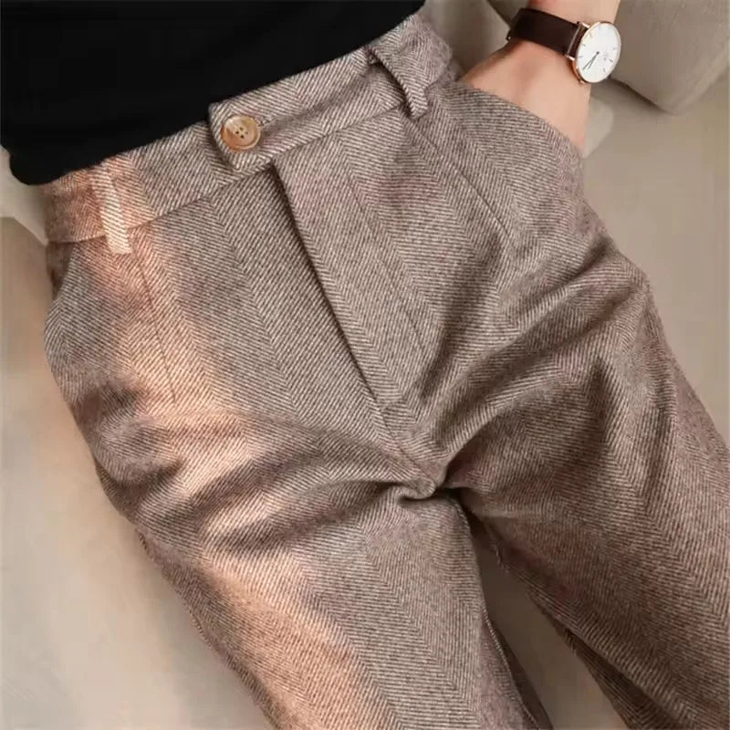 Wool pencil pants