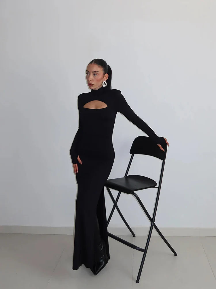 Elegant Maxi Dress with Slit Decoration and Turtleneck Collar - Eliana